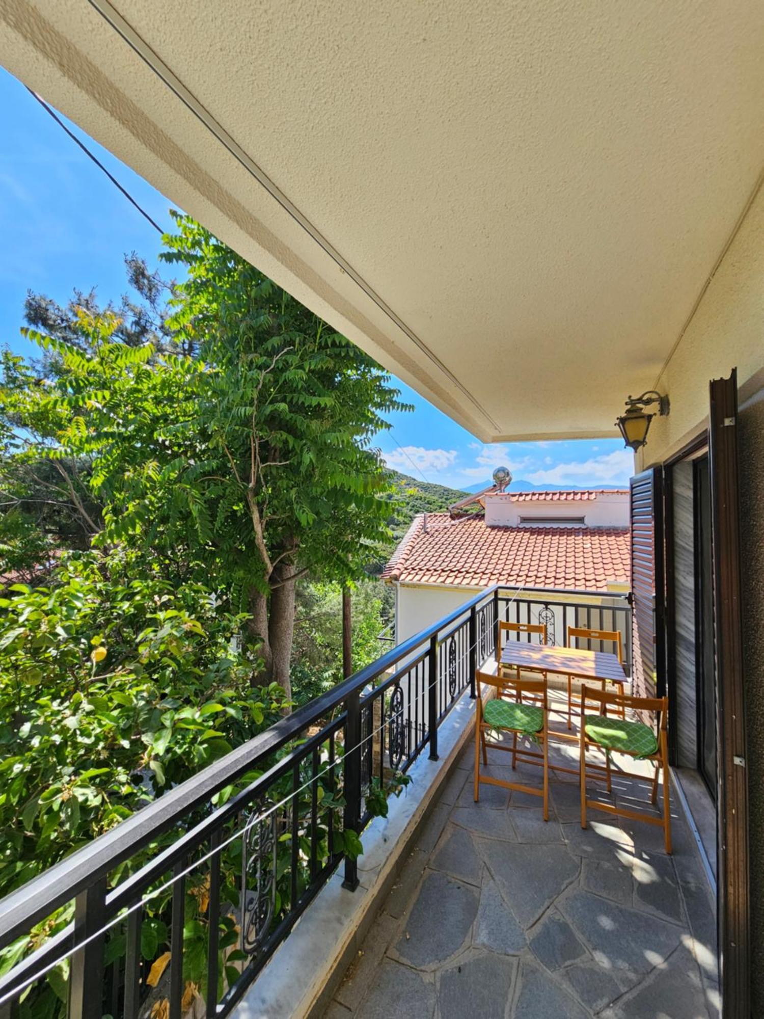 Villa Kirki Nea Iraklitsa Exterior foto